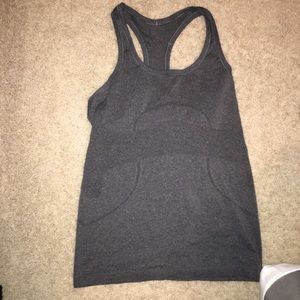 lulu tank (reserved)